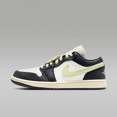 国内配送 NIKE W AIR JORDAN 1 LOW SE S.WHITE/M.EMBER-L.PINK W Nike Air Jordan 1 Low SE White Light Soft Pink Sail Magic